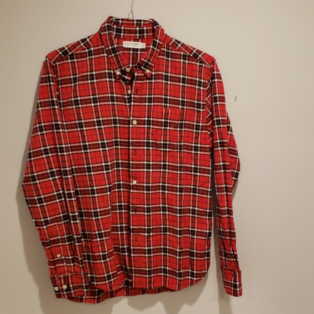 Flint and Tinder Men's Button Down Plaid Shirt